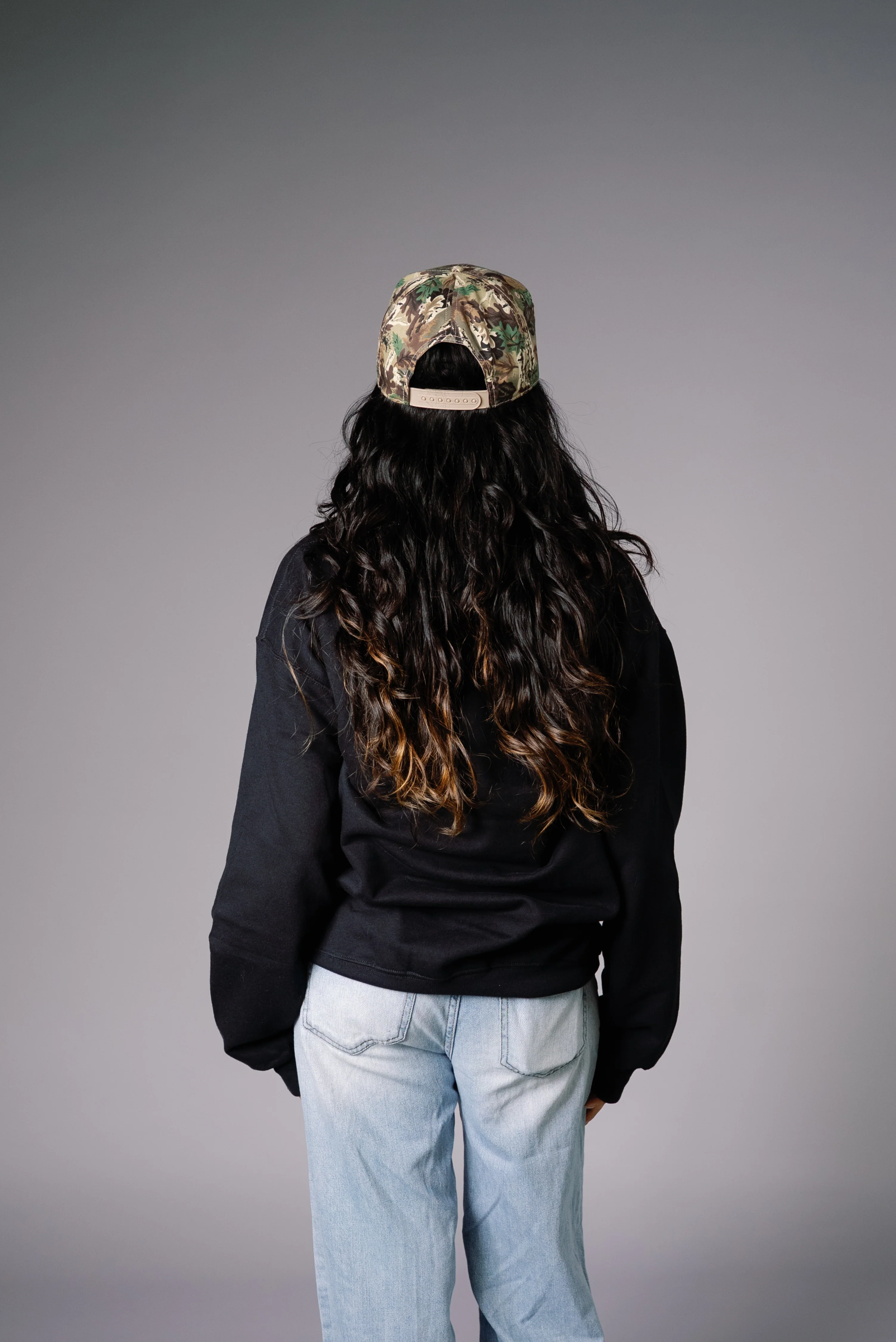 Passion Crewneck - Image 6