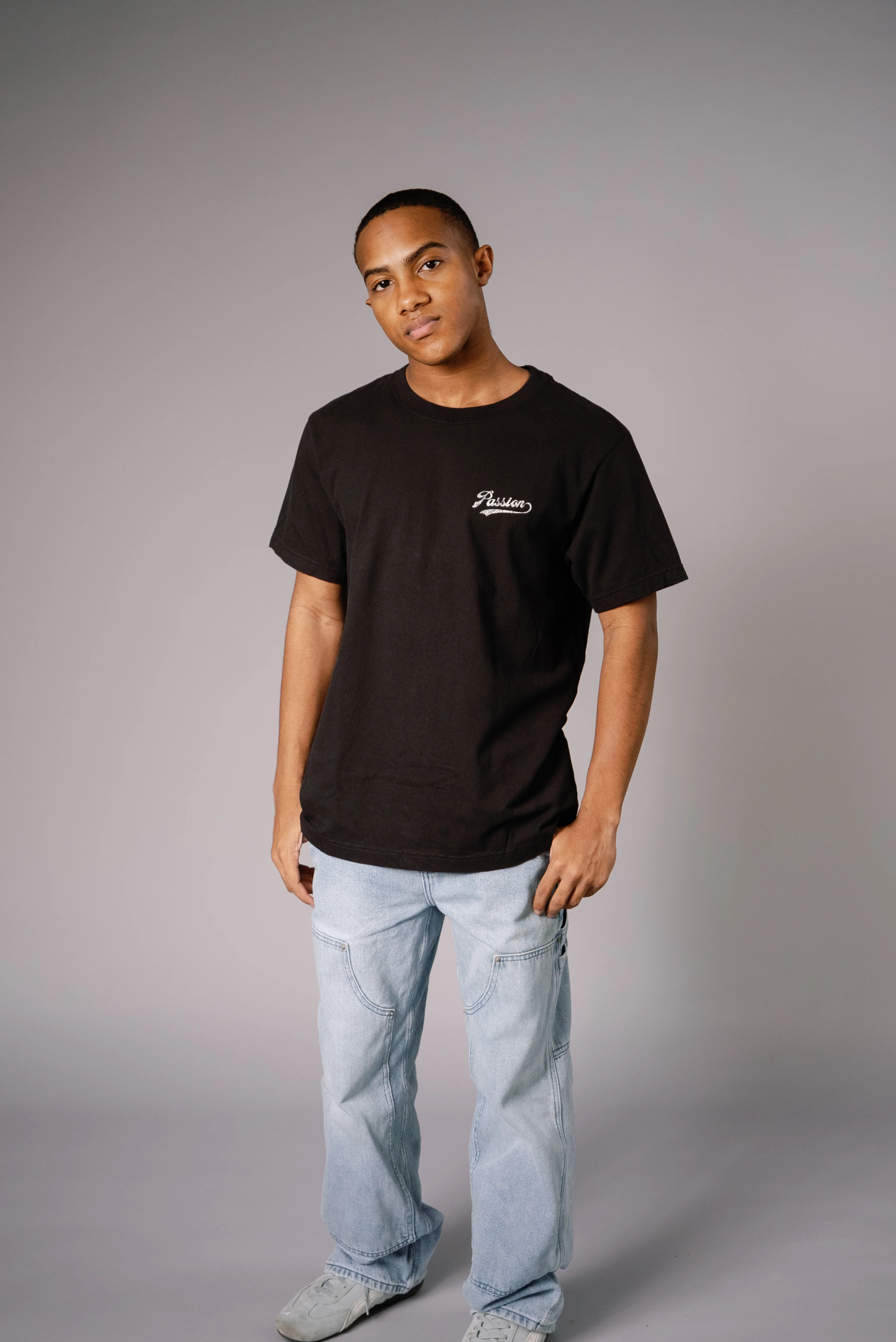 Vintage Tee - Image 4